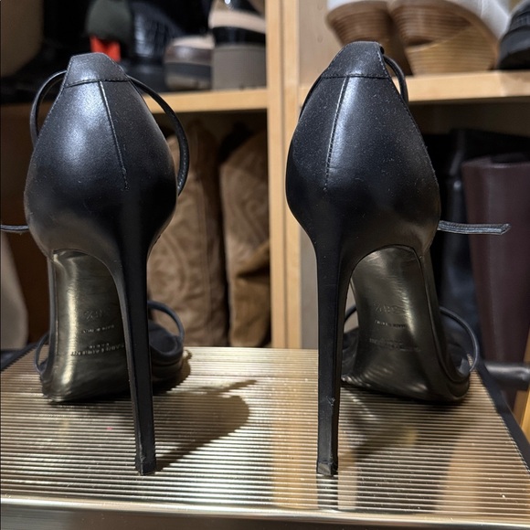 Saint Laurent Black ankle strap Stiletto Heels Sz 38.5 - Picture 4 of 5